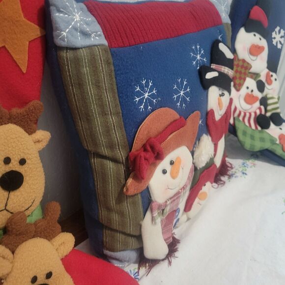 Vintage 90's Christmas Fleece Pillow and 2 stockings matching design - Picture 6 of 13